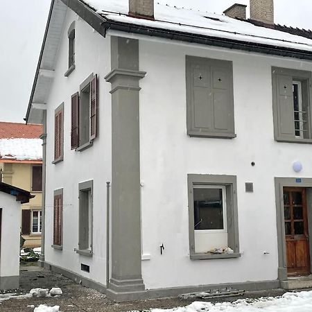 Charmante Maison Mitoyenne Villa Broc Екстериор снимка