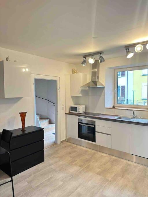 Charmante Maison Mitoyenne Villa Broc Екстериор снимка
